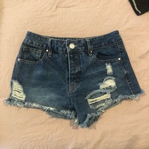 SOLD Denim shorts